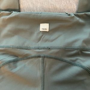 Sea Foam Vuori leggings